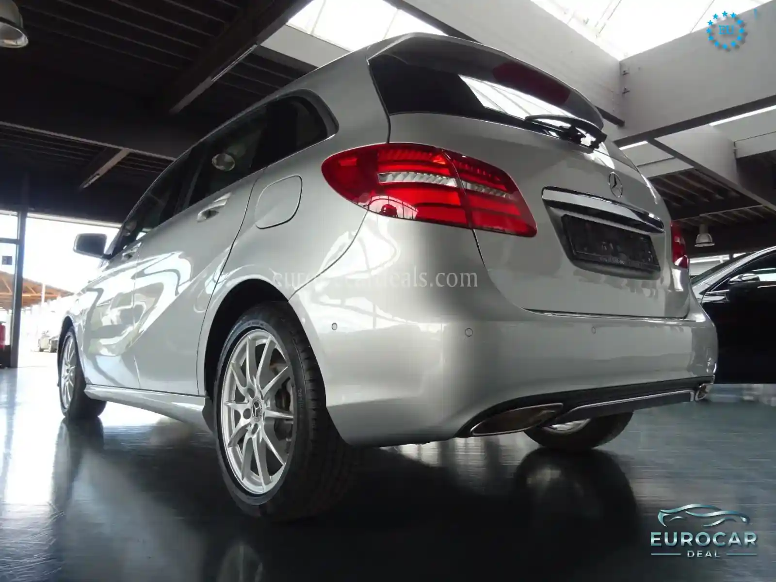 Mercedes-Benz B 200