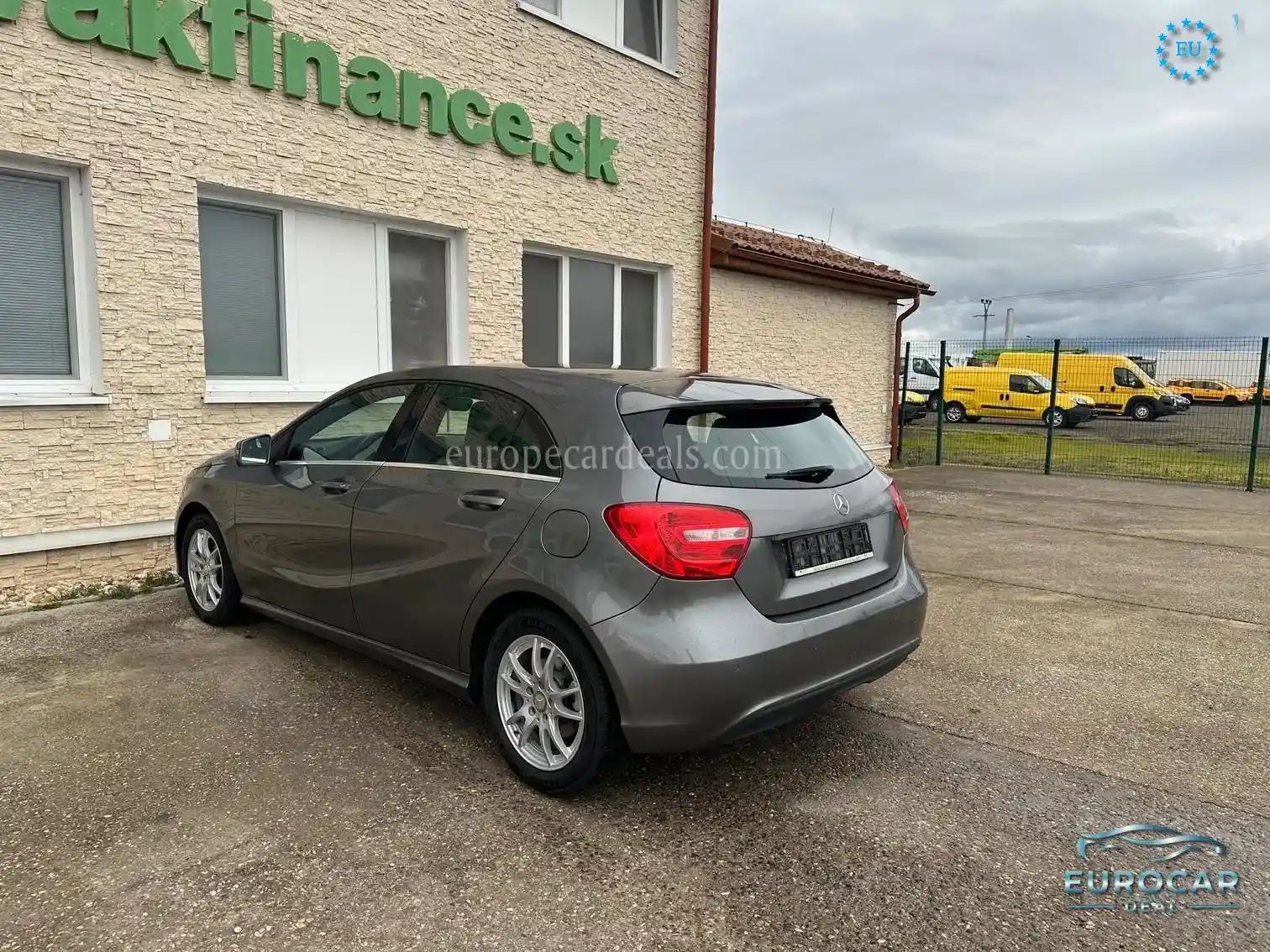 Mercedes-Benz A 180