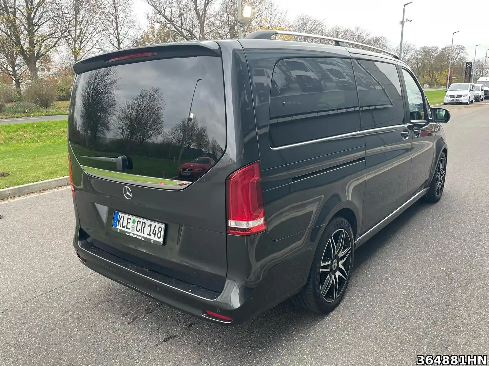 Mercedes-Benz V 250