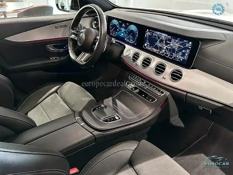 Mercedes-Benz E 300