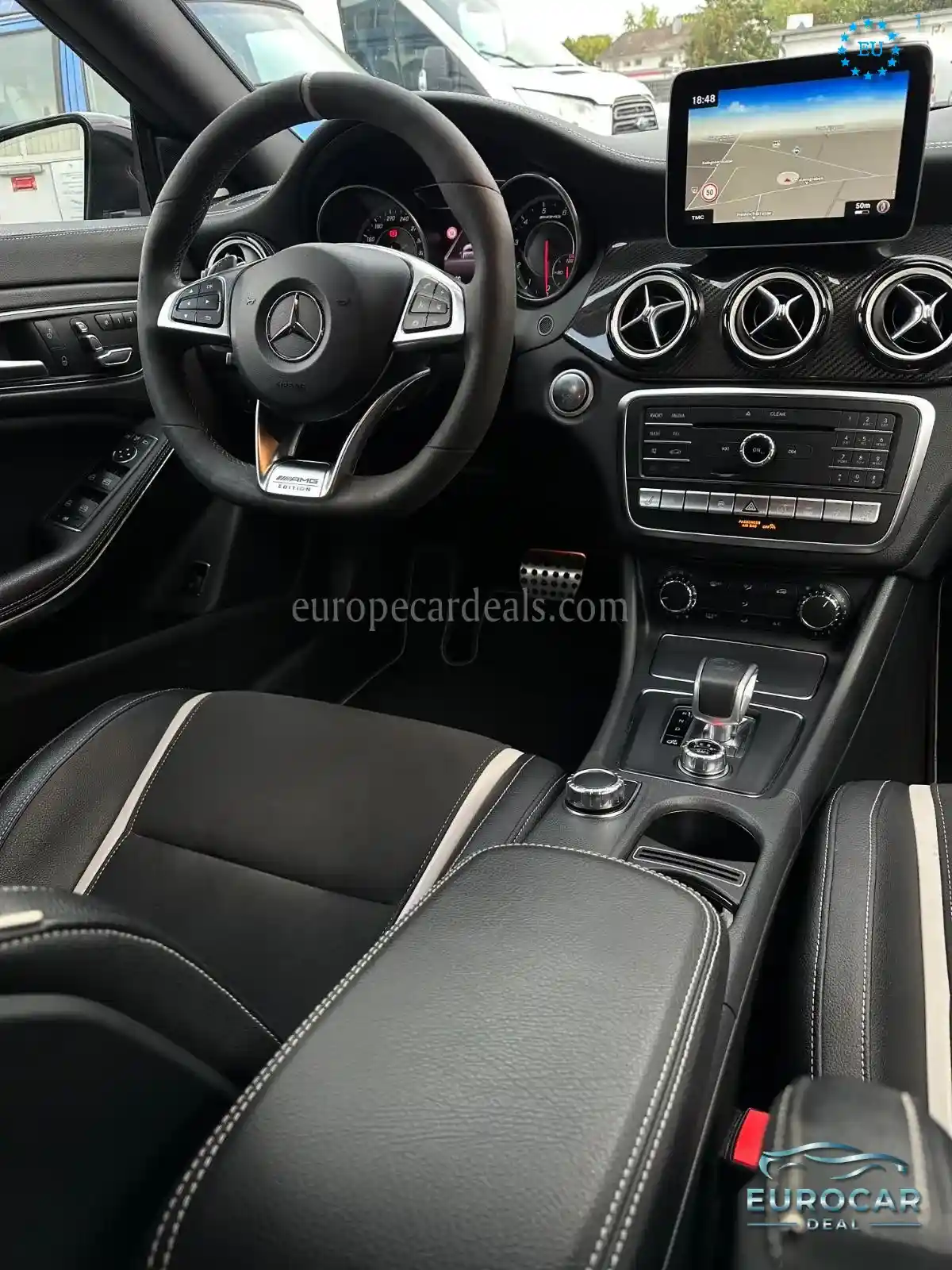 Mercedes-Benz CLA 45 AMG