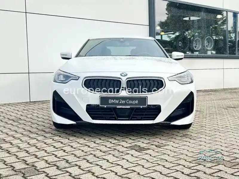 BMW 220