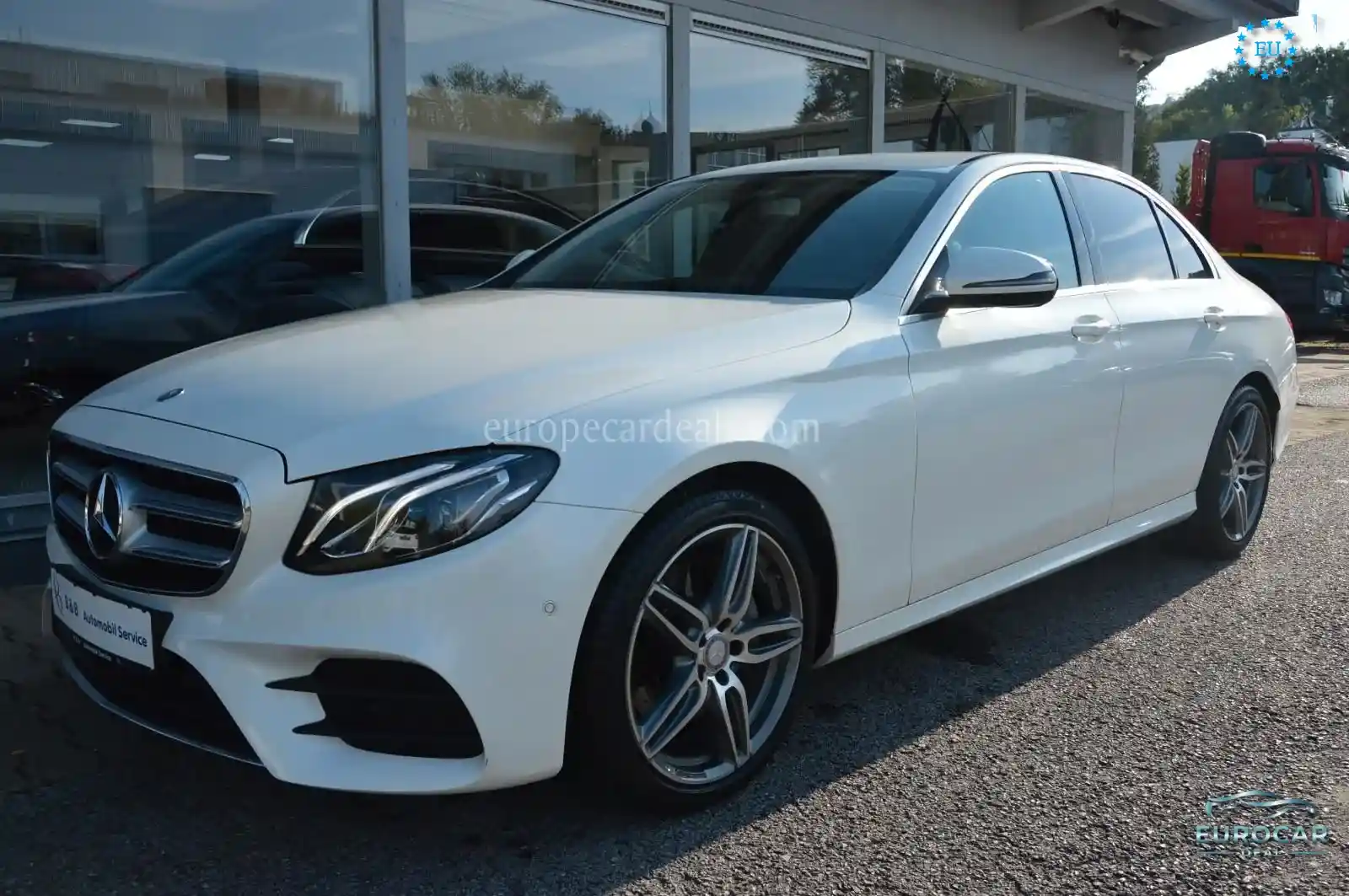 Mercedes-Benz E 200