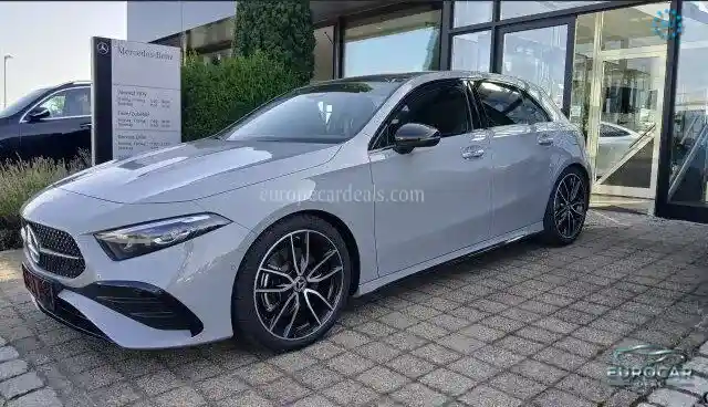 Mercedes-Benz A 220