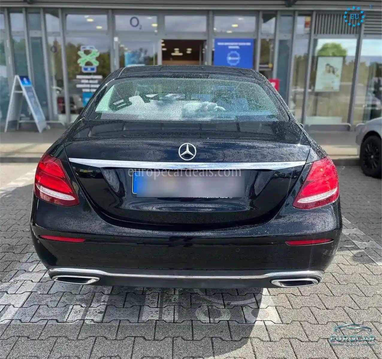 Mercedes-Benz E 200