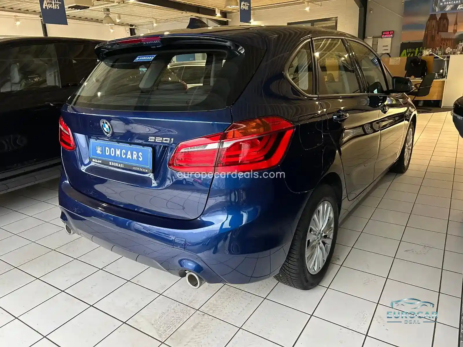 BMW 220