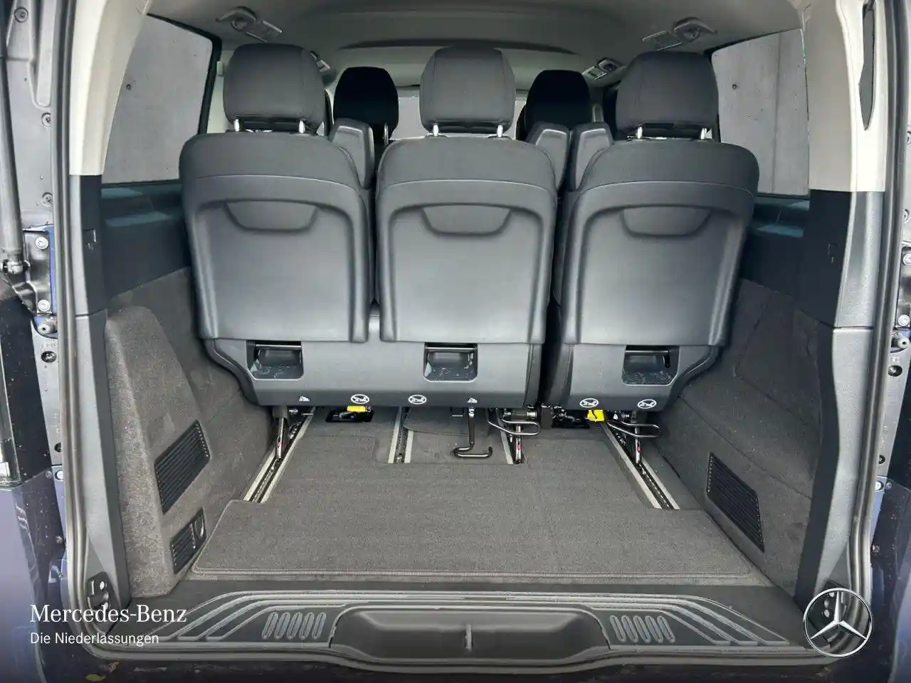 Mercedes-Benz V 250