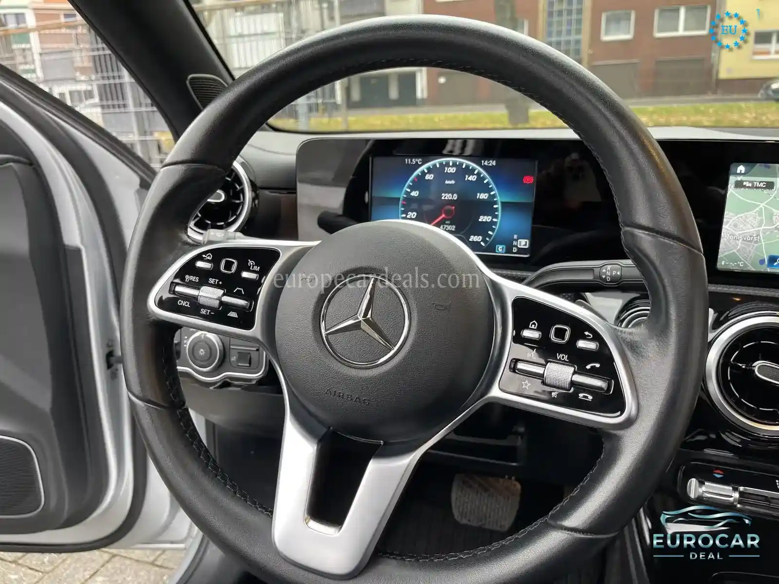 Mercedes-Benz A 220