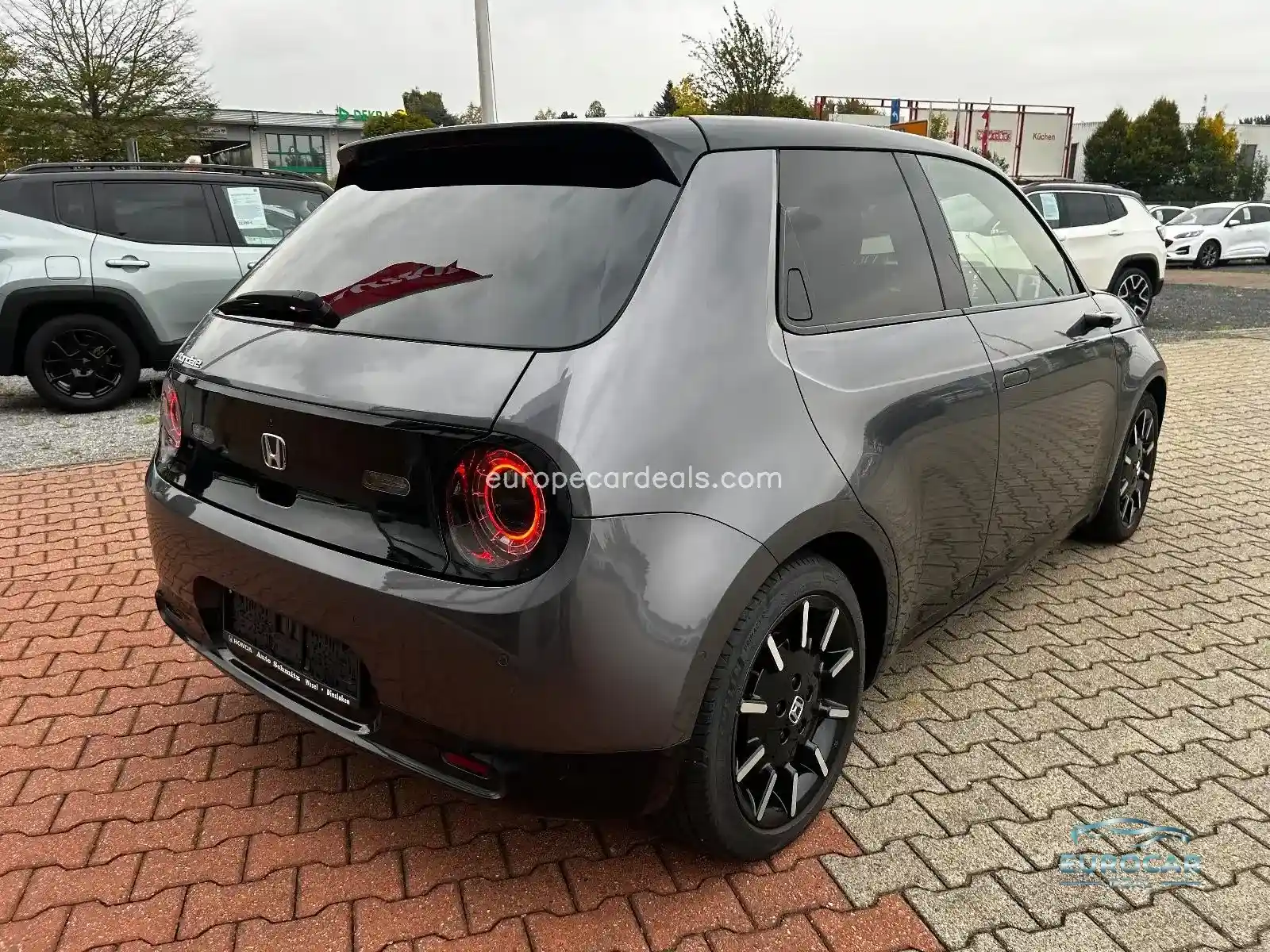 Honda e