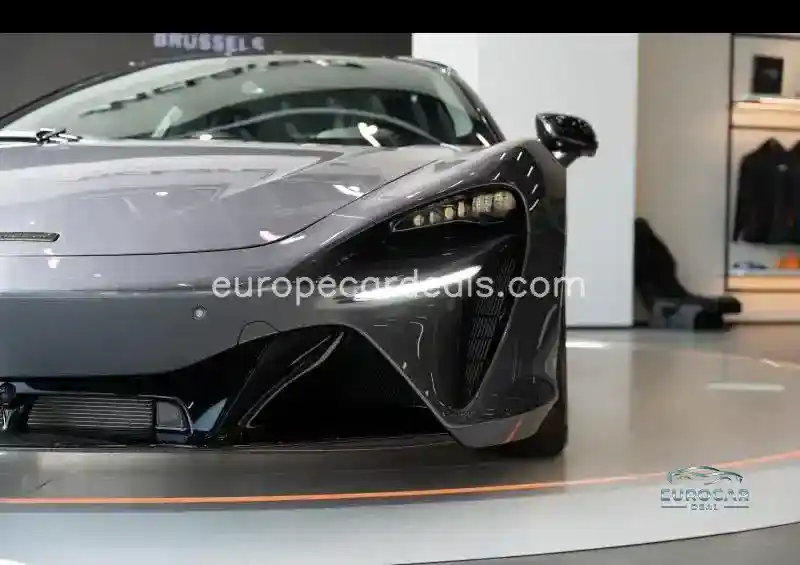 McLaren Artura