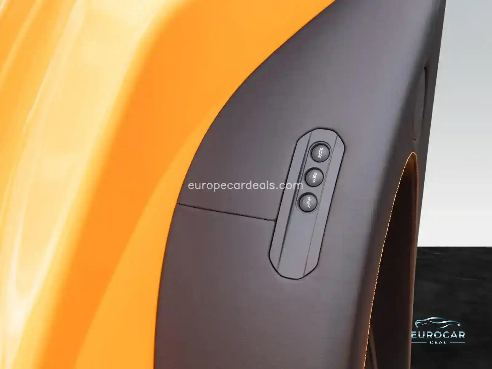 McLaren GT