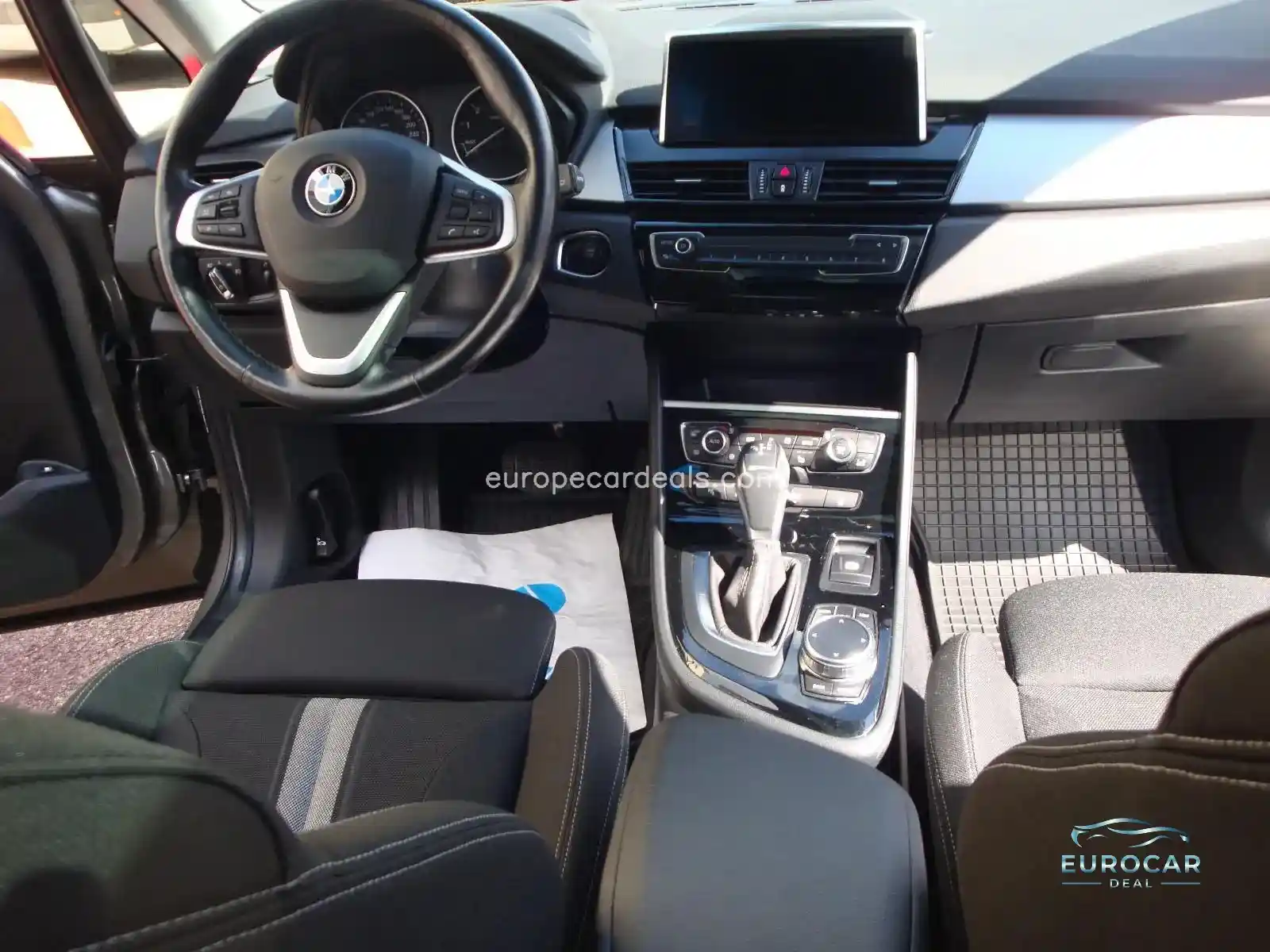 BMW 225