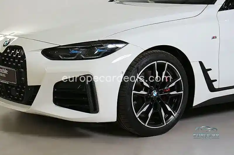 BMW M440