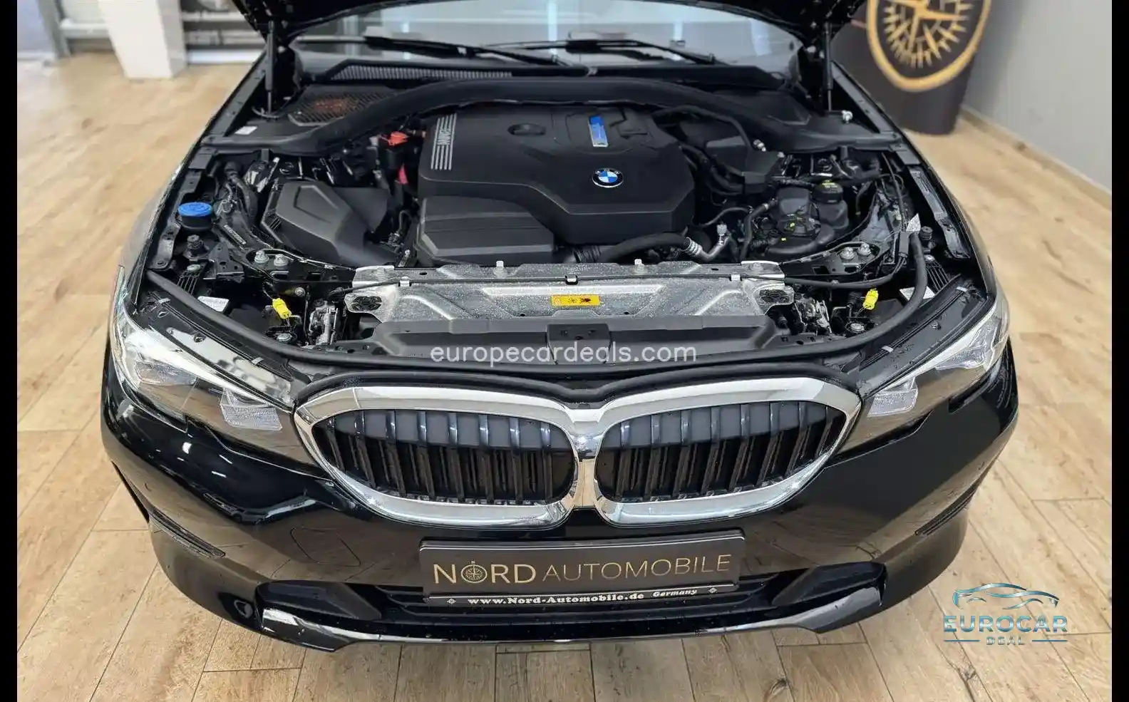 BMW 330