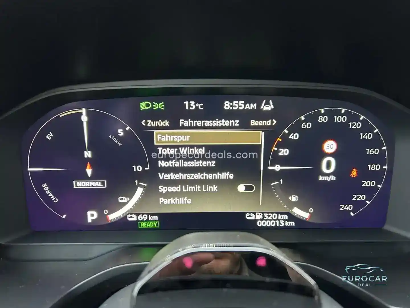 Mitsubishi Plug-in Hybrid Outlander