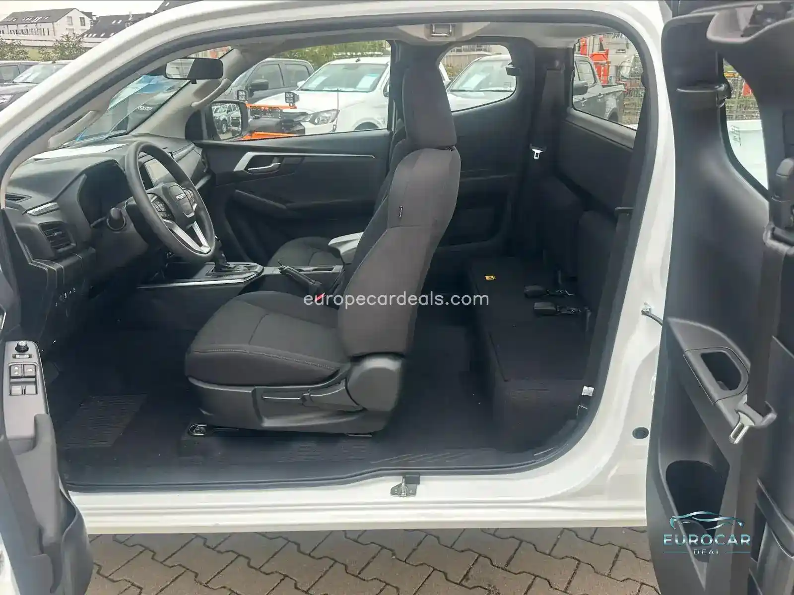 D-MAX 4×4 LS A/T SpaceCab