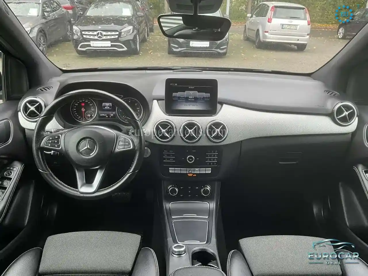 Mercedes-Benz B 200