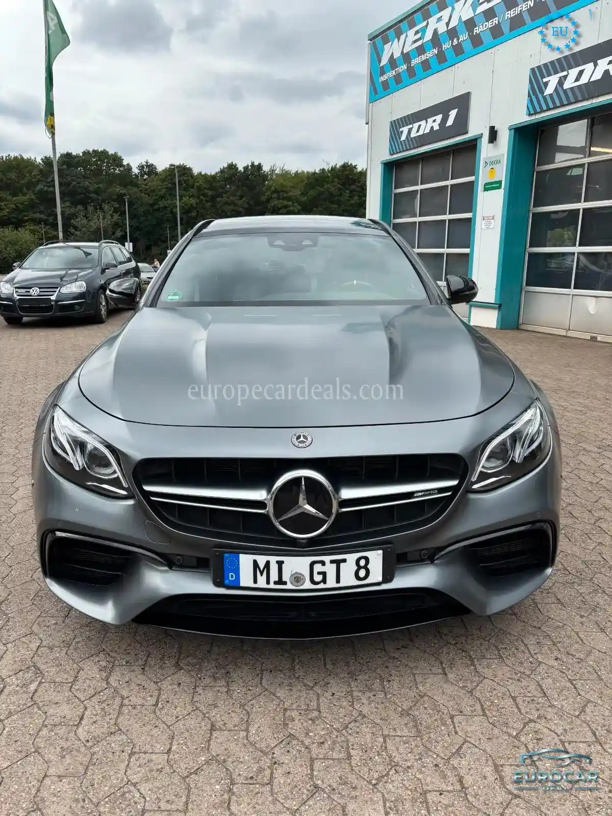 Mercedes-Benz E 63 AMG
