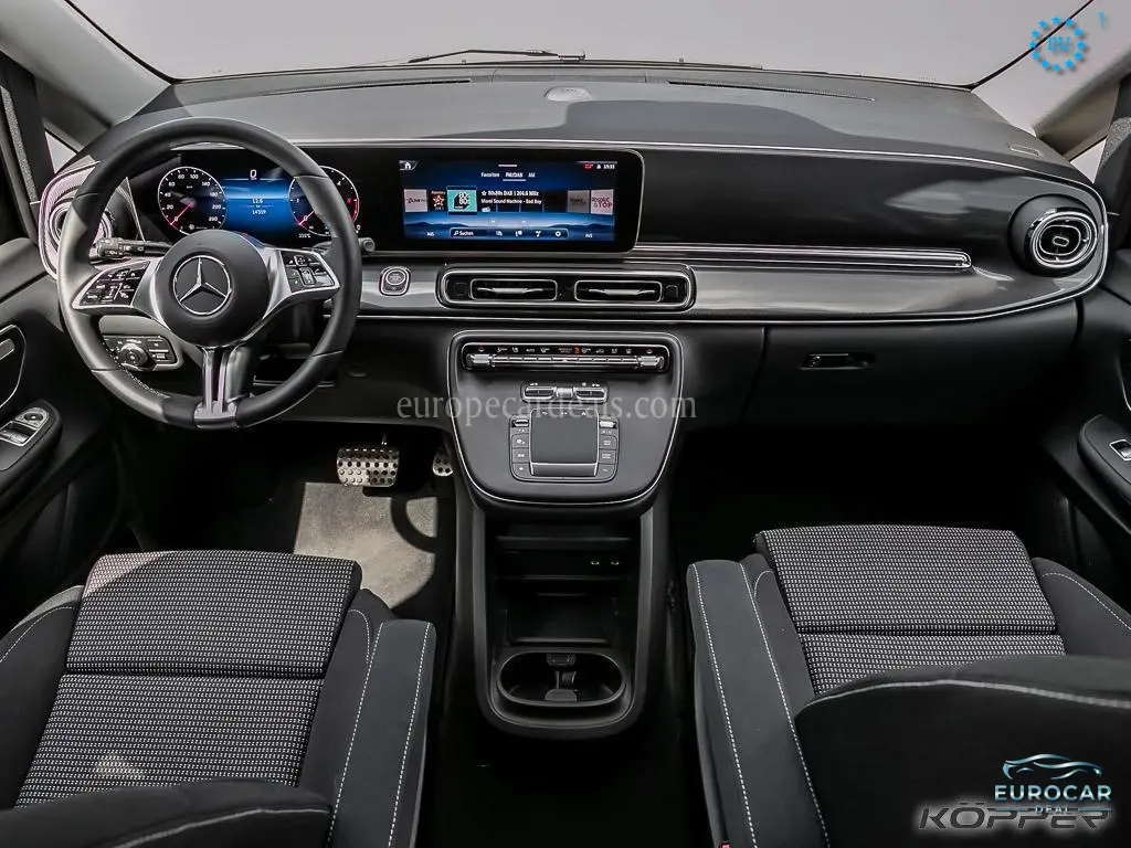 Mercedes-Benz V 220