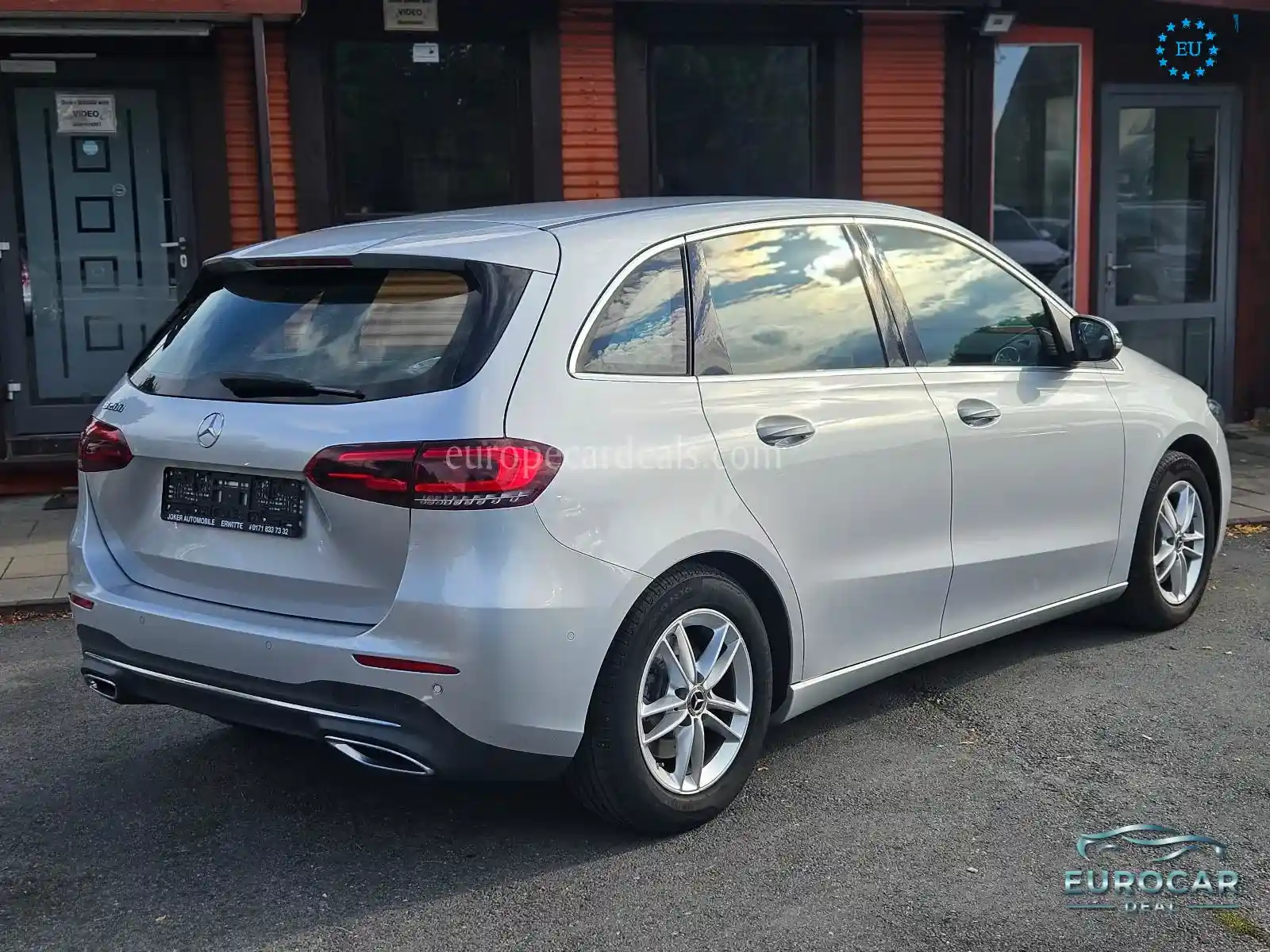Mercedes-Benz B 200