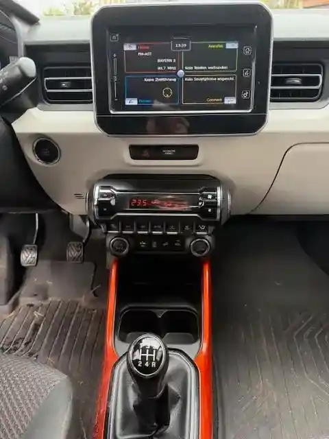 Suzuki Ignis