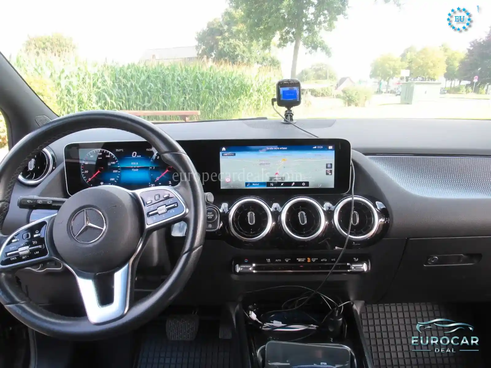 Mercedes-Benz B 180