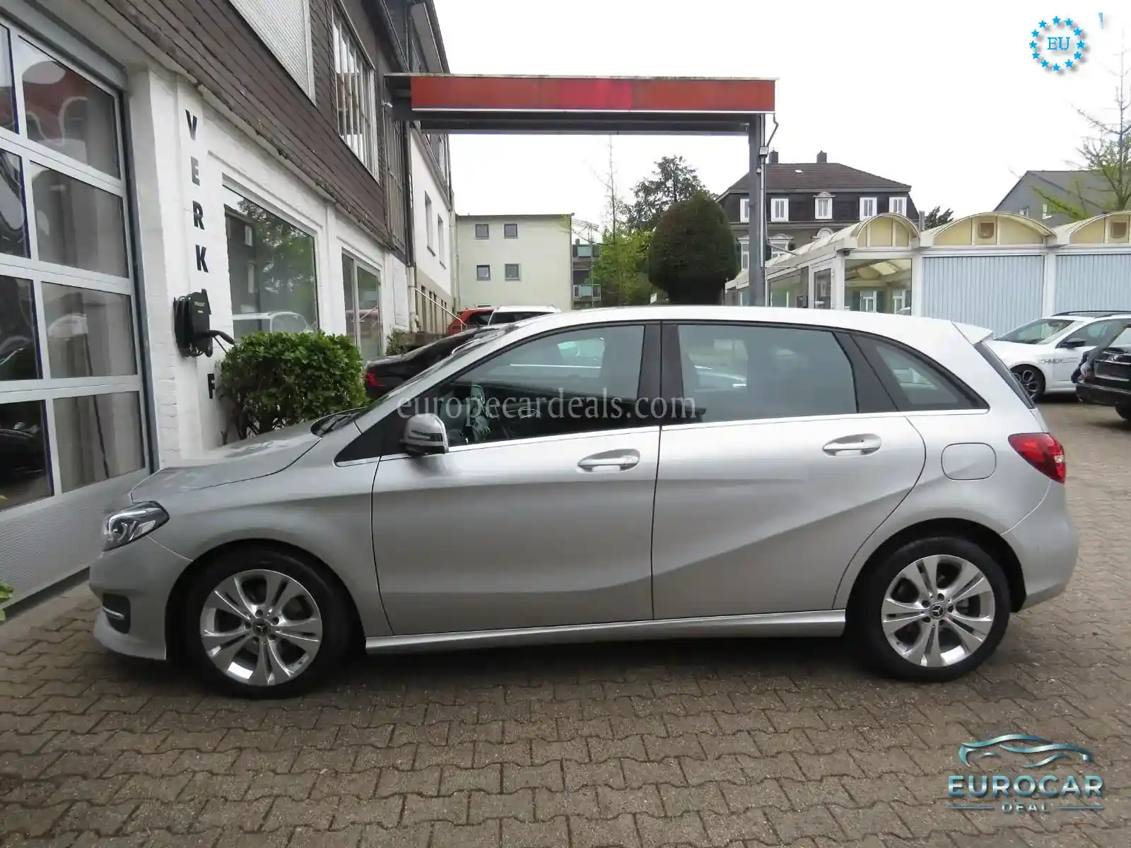 Mercedes-Benz B 200