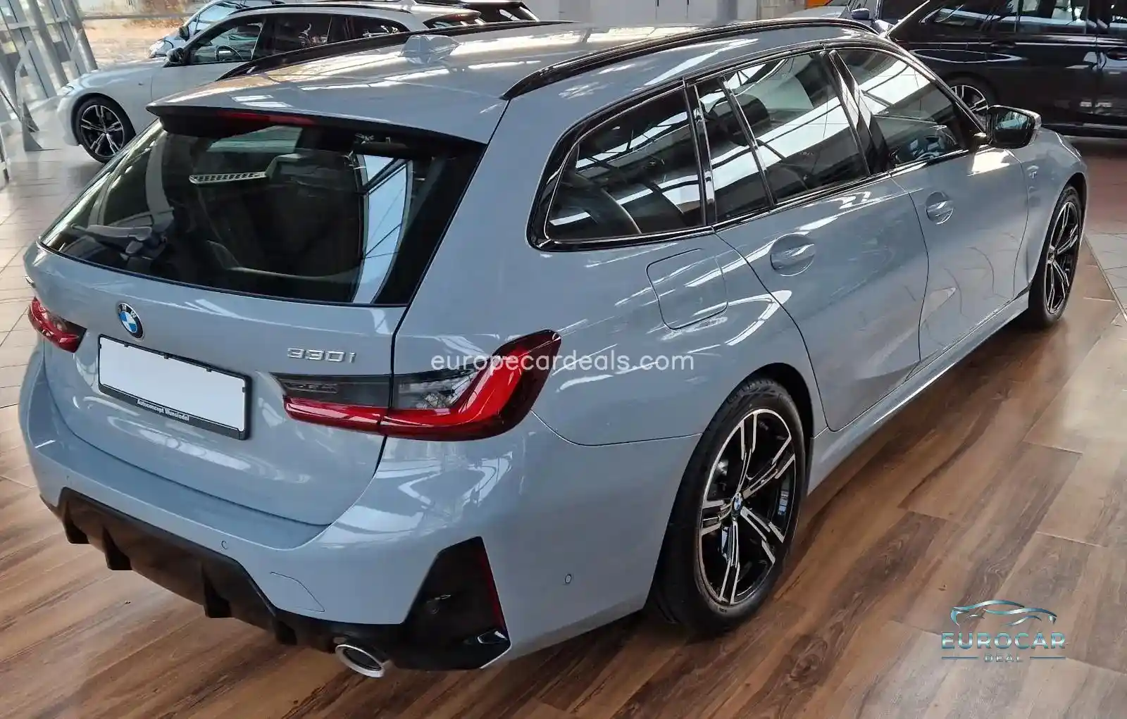 BMW 330
