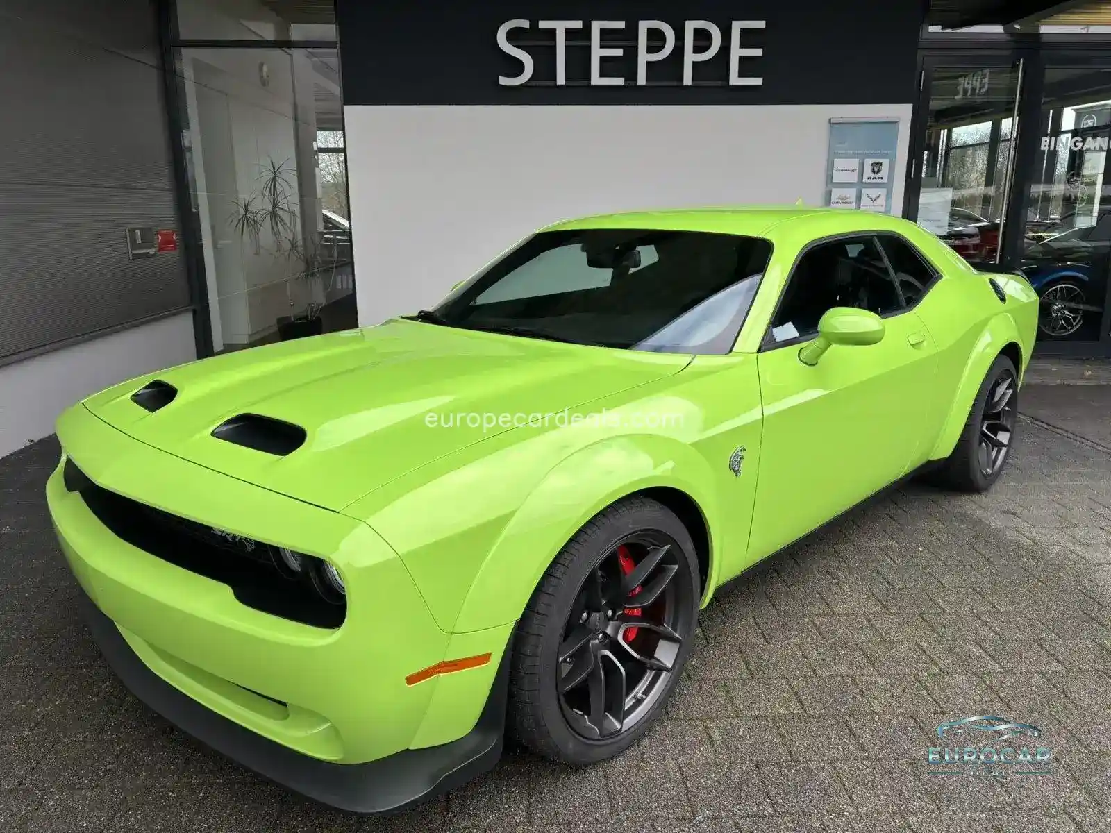 Dodge Challenger