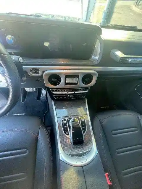 Mercedes-Benz G 500