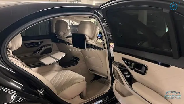Mercedes-Benz S 400