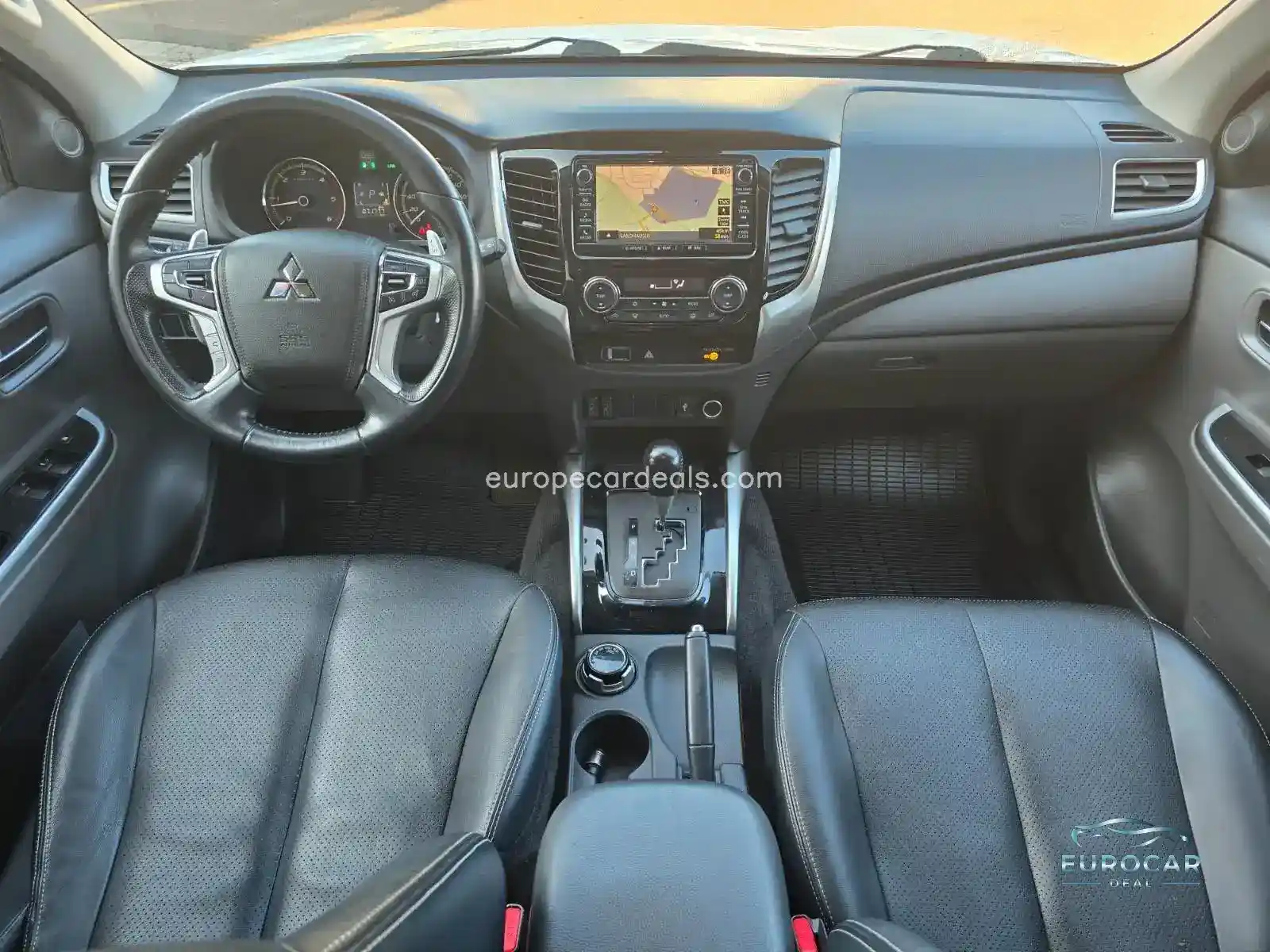 Mitsubishi L200