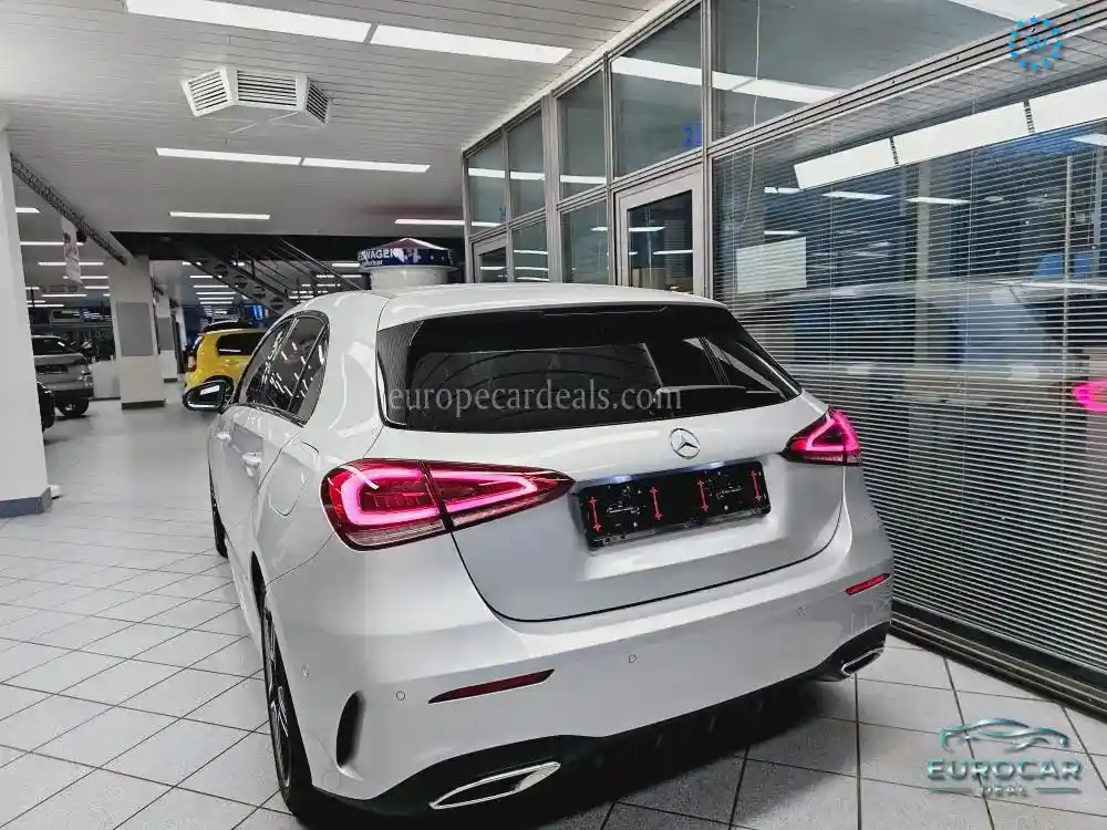 Mercedes-Benz A 200