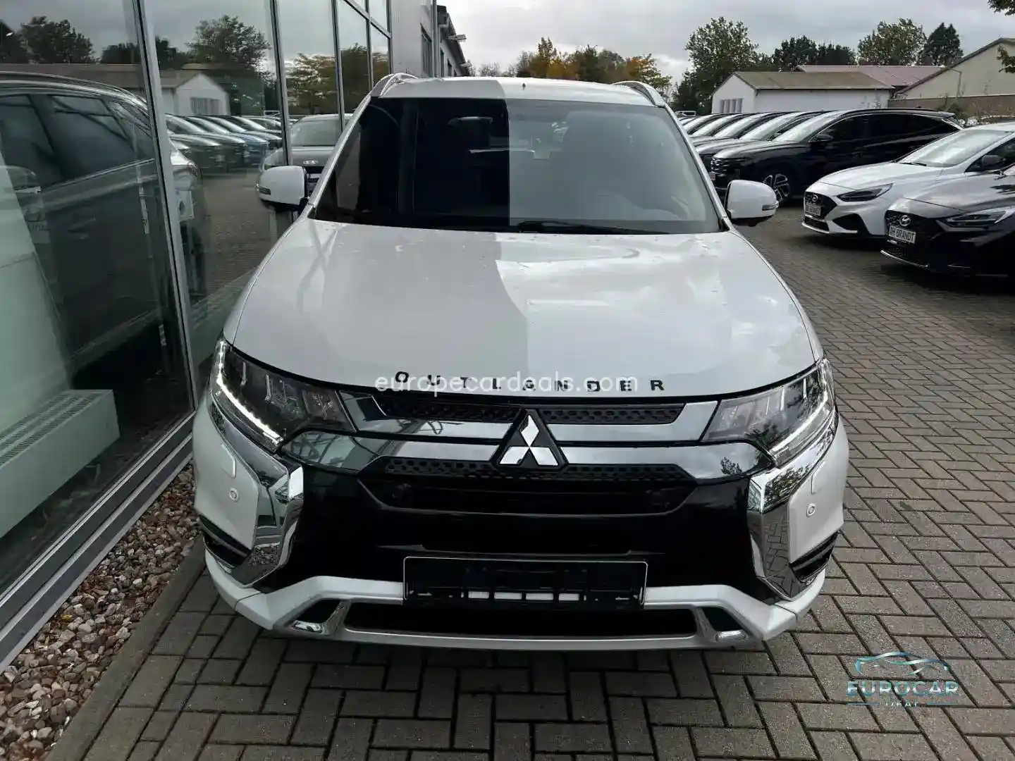 Mitsubishi Plug-in Hybrid Outlander