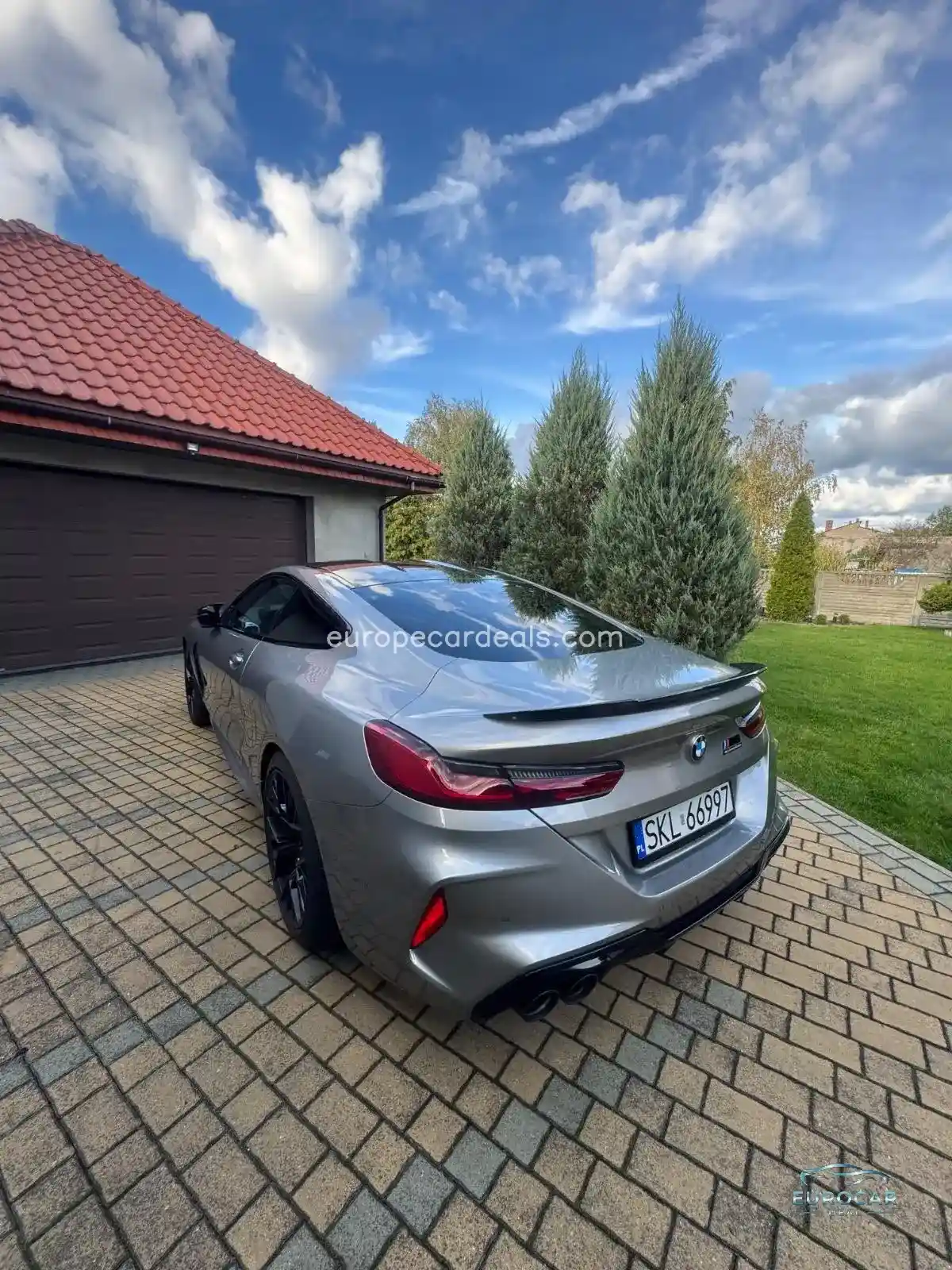 BMW M8
