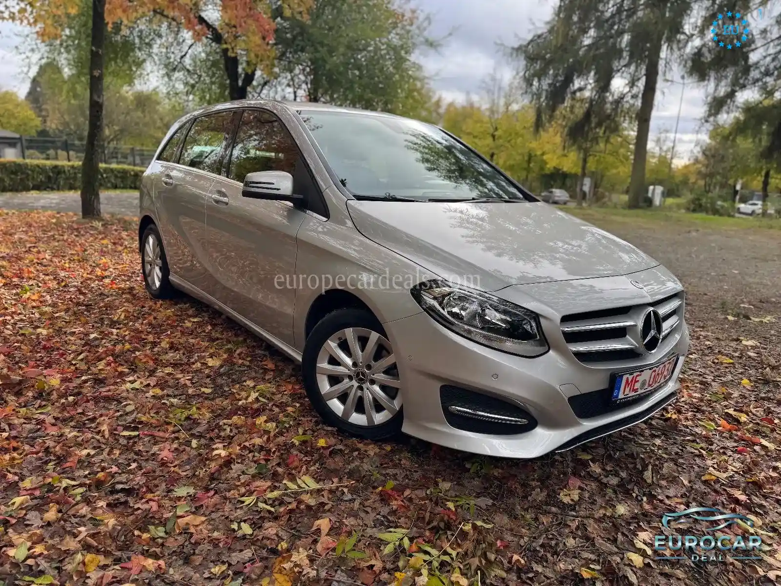 Mercedes-Benz B 180