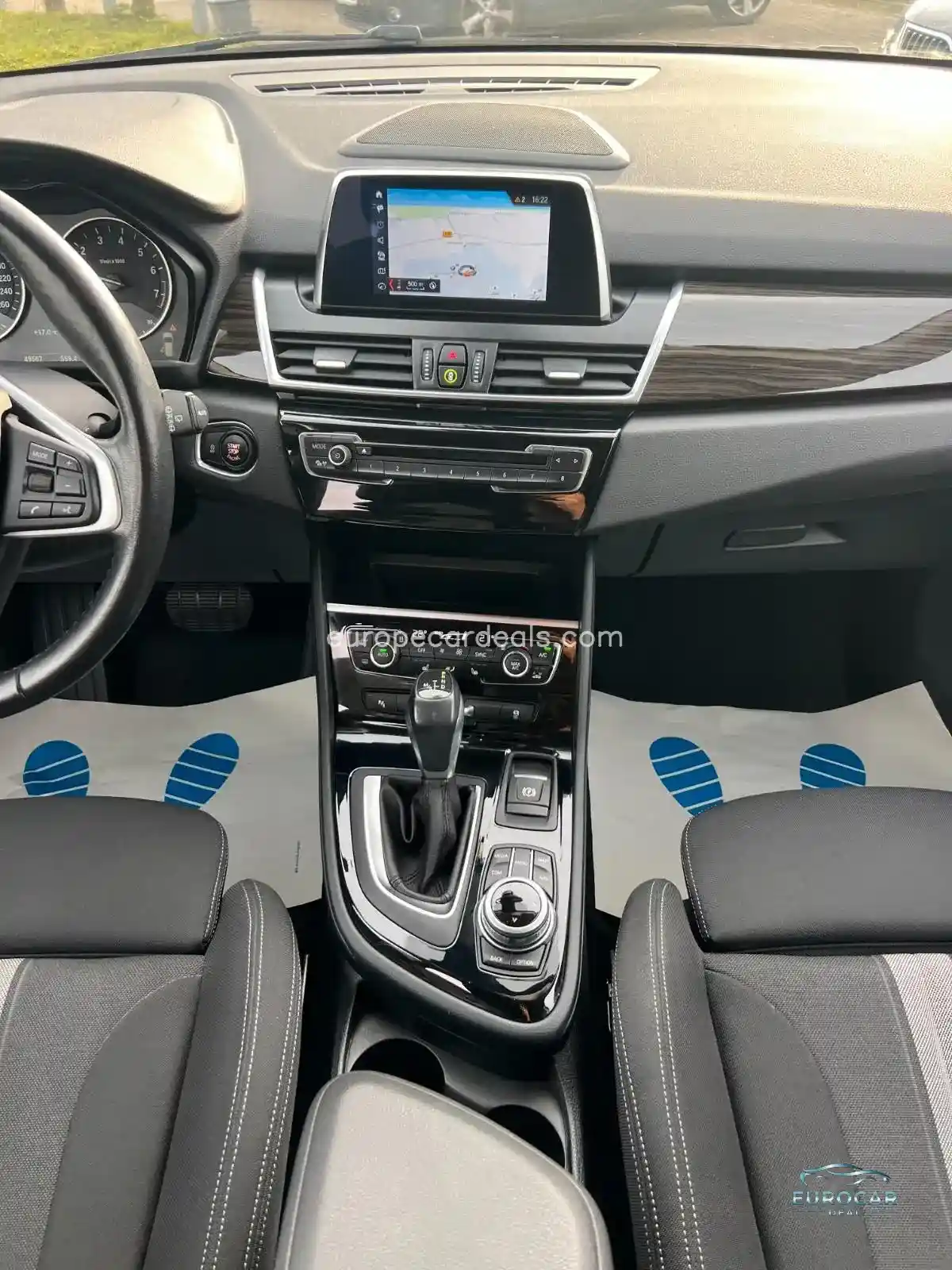 BMW 220