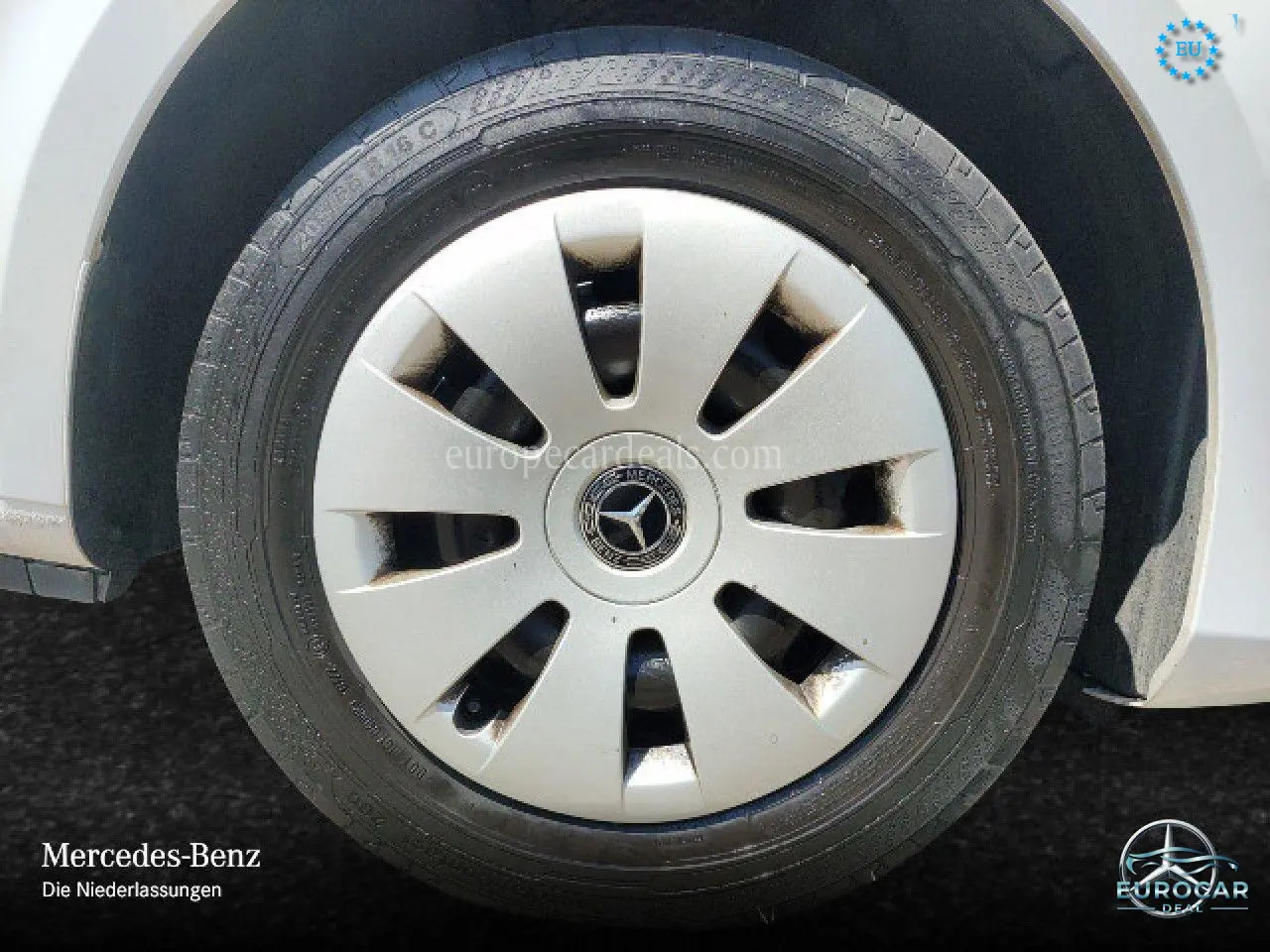 Mercedes-Benz V 220