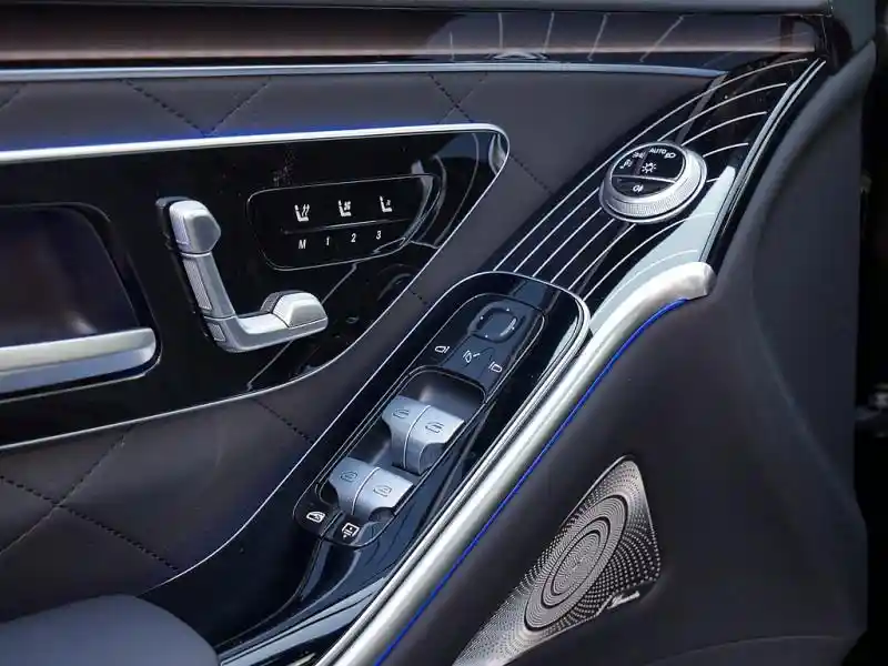 Mercedes-Benz S 500