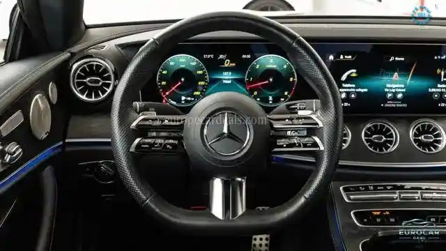 Mercedes-Benz E 400