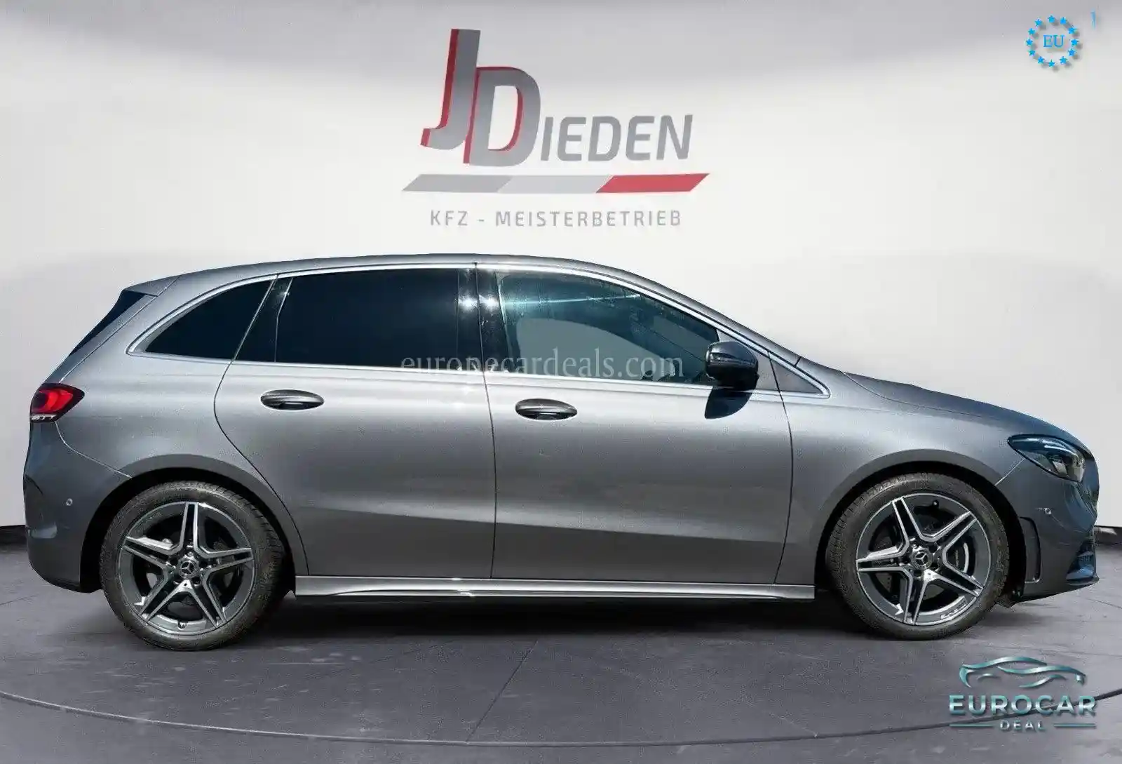 Mercedes-Benz B 220