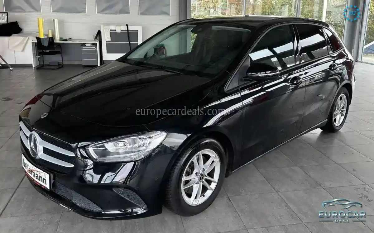Mercedes-Benz B 200