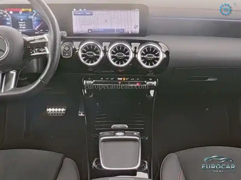 Mercedes-Benz CLA 200 Shooting Brake