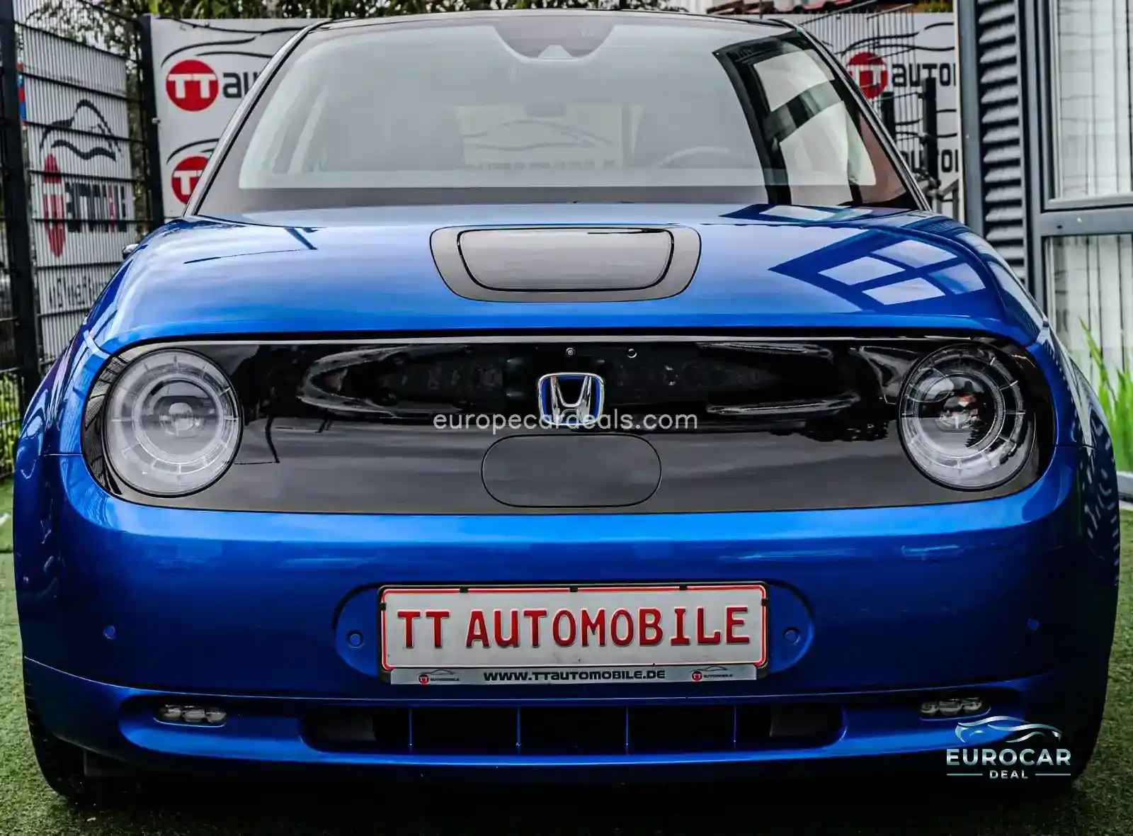 Honda e