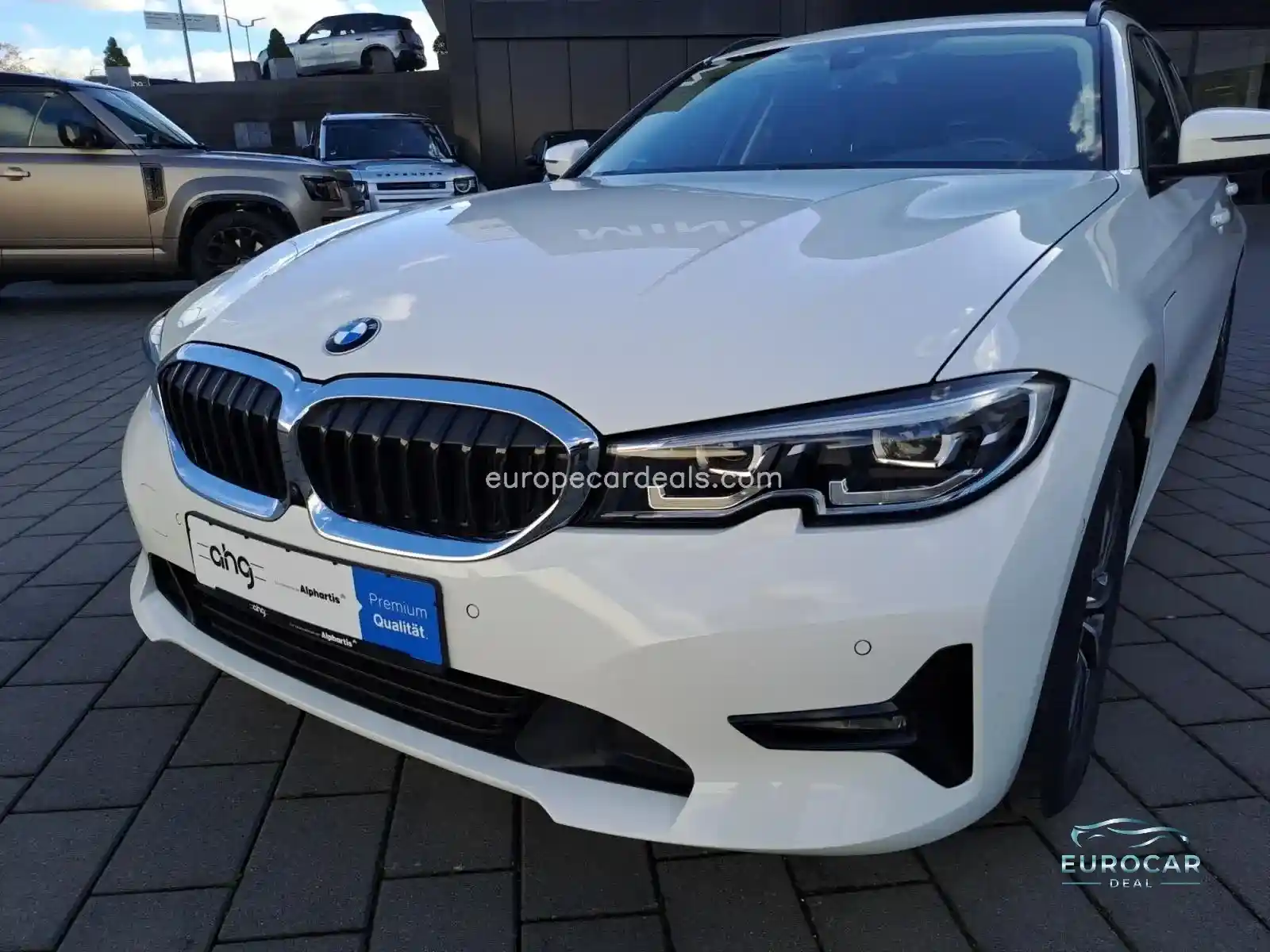 BMW 330