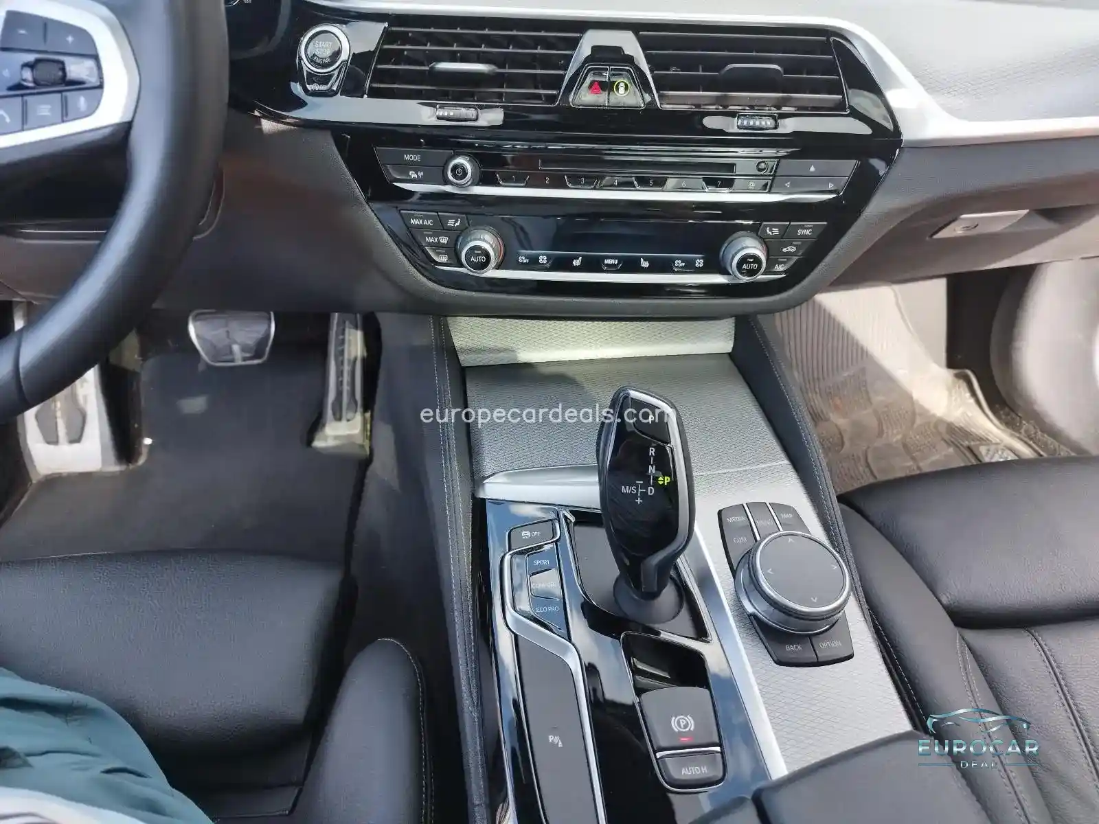 BMW M550