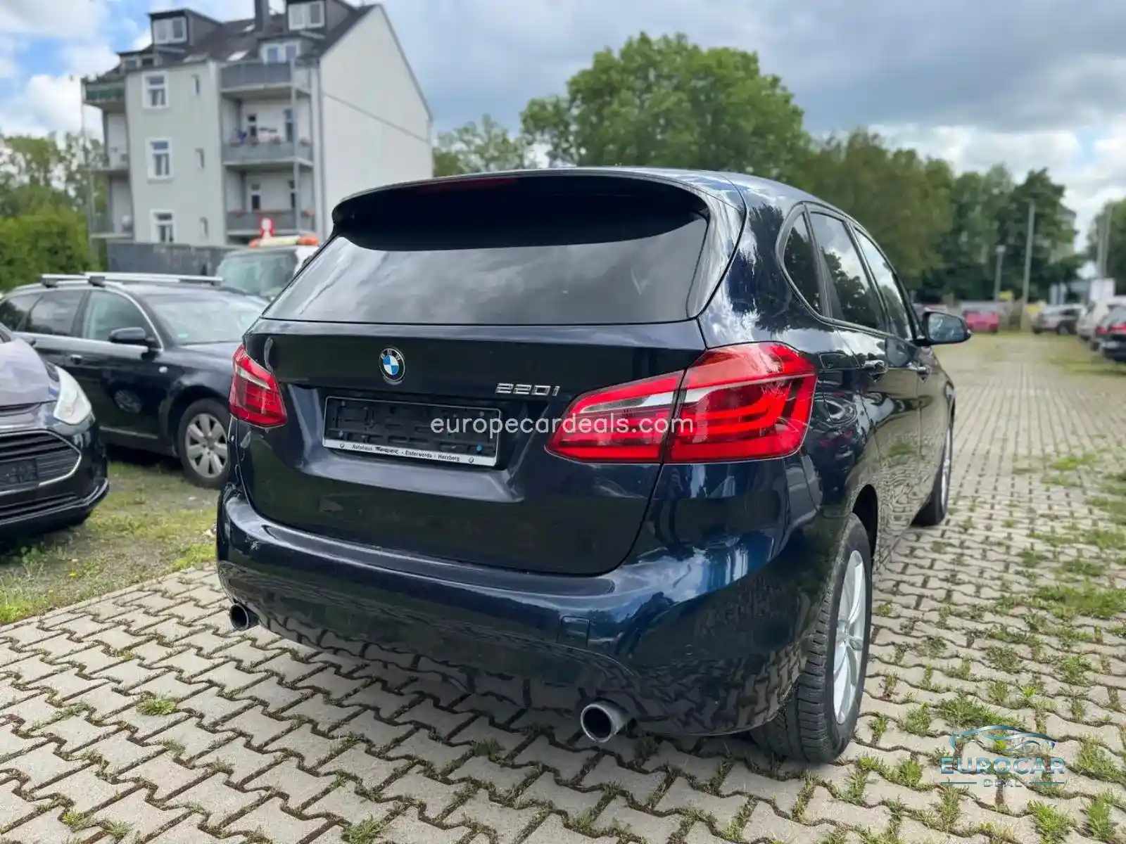 BMW 220