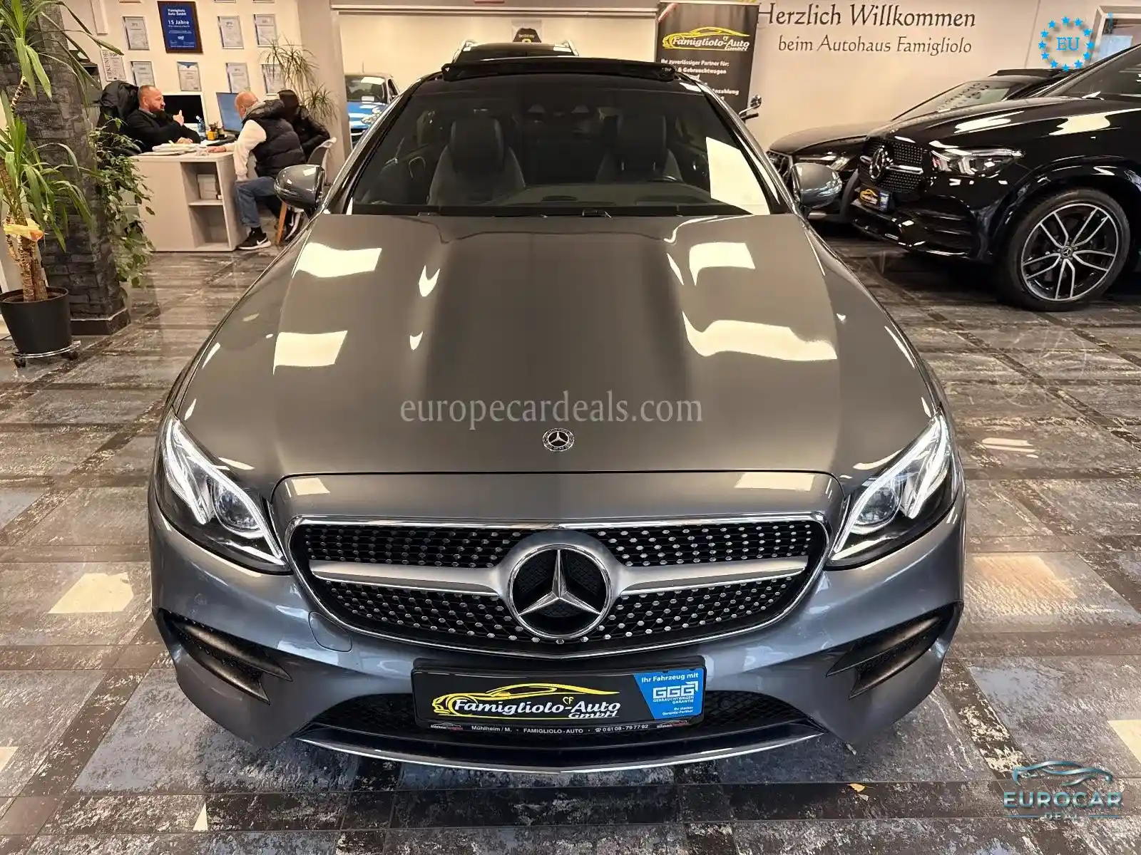 Mercedes-Benz E 200