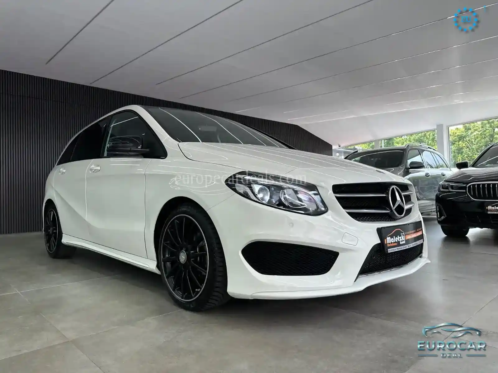 Mercedes-Benz B 200