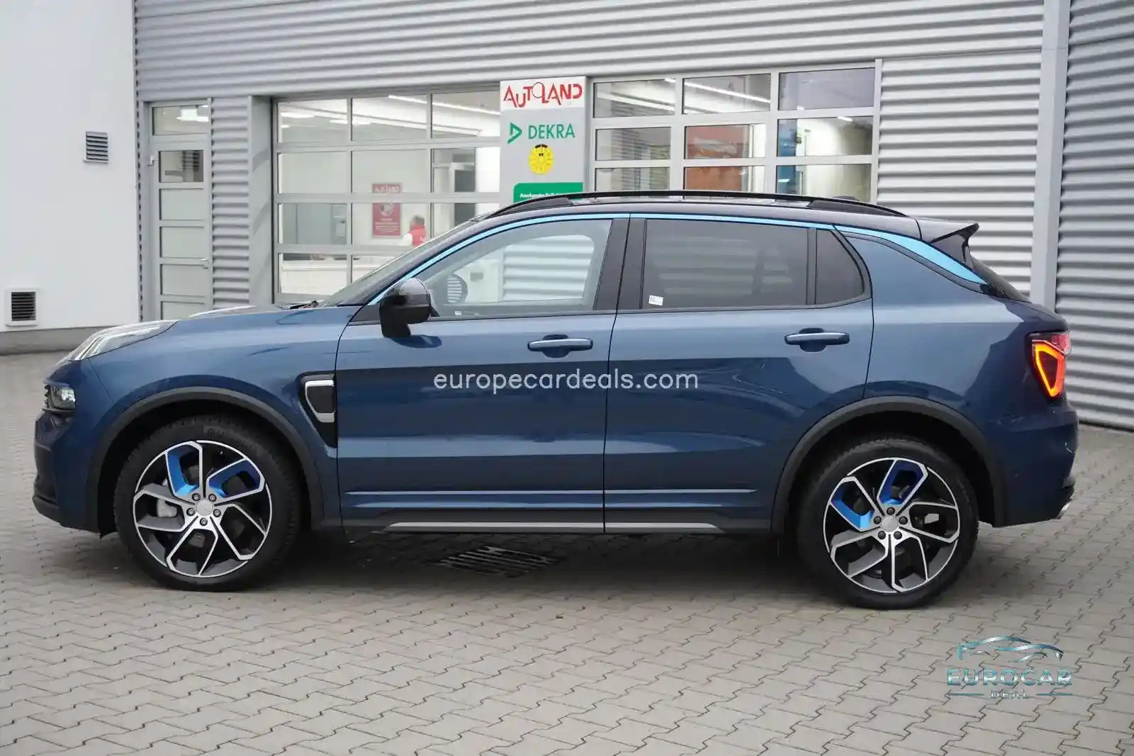 Lynk&Co 01